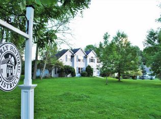 600 Clinton St #L-3, Waverly Township, PA 18414