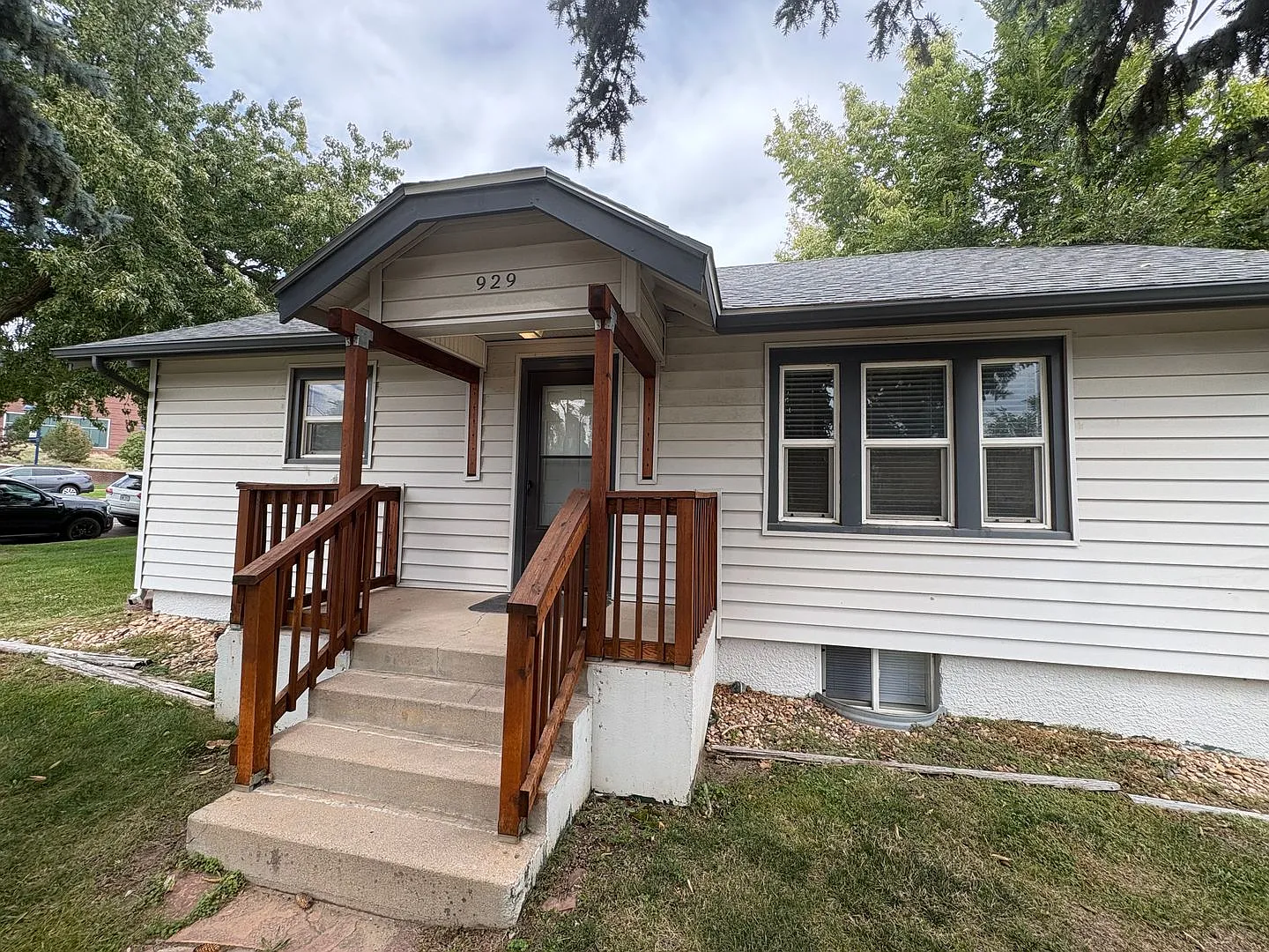 Across from UNC | 4bd 2ba 2 Kitchens — Photo 4