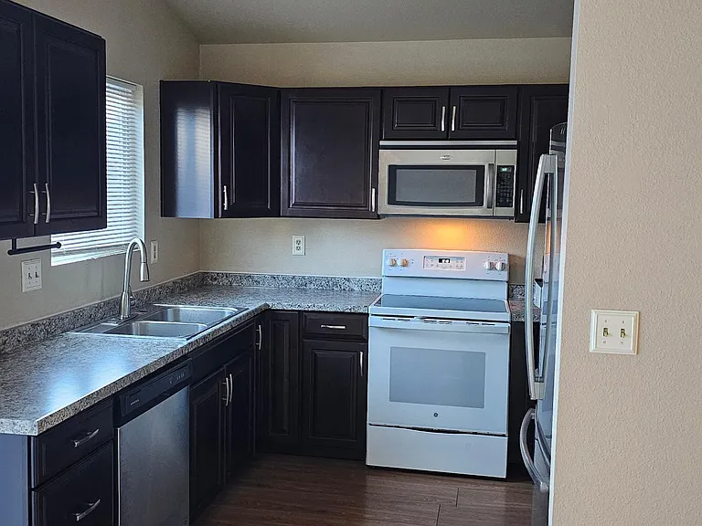 4455 Witches Hollow Ln — Photo 14