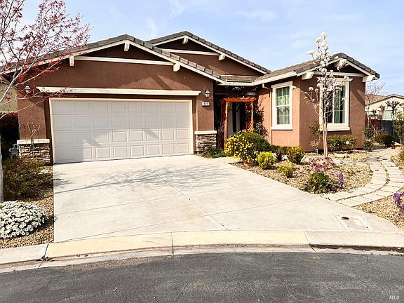 2nd image of 480 Waterwood Court