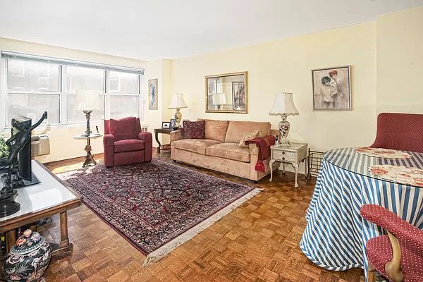 1st image of 444 E 84th St APT 4A