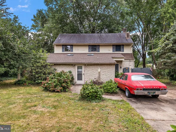 1001 Barksdale Rd, Newark, DE 19711