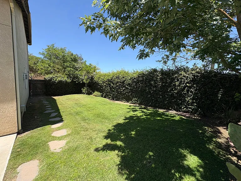 3310 N Tilden Ct — Photo 8
