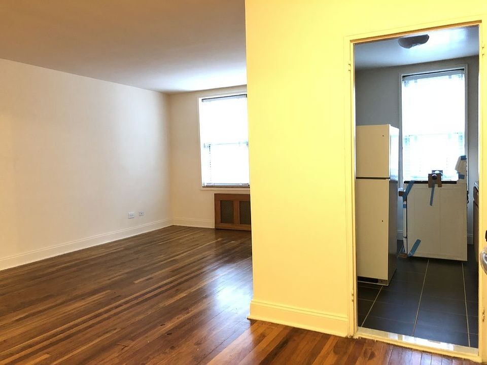1st image of 14110 82nd Dr APT 432