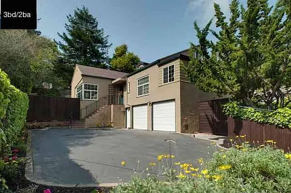 5742 Moraga Ave photo 1