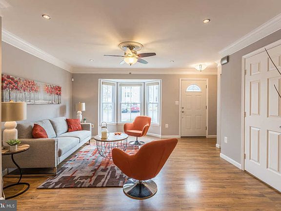 4th image of 3419 Caledonia Cir