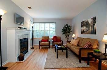 1st image of 4941 N Wolcott Ave APT 1B