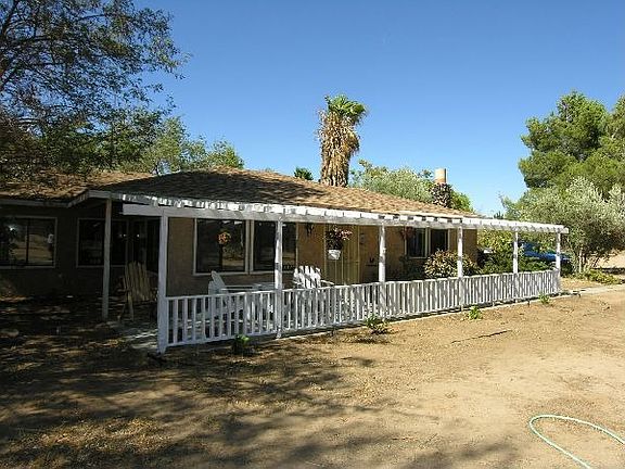 On 1 1/4 acres zoned A22