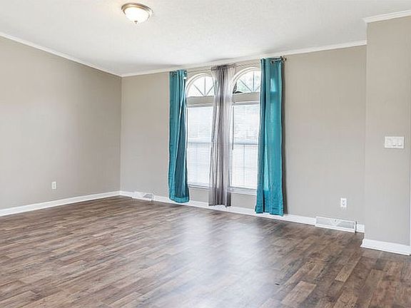 Living room 1