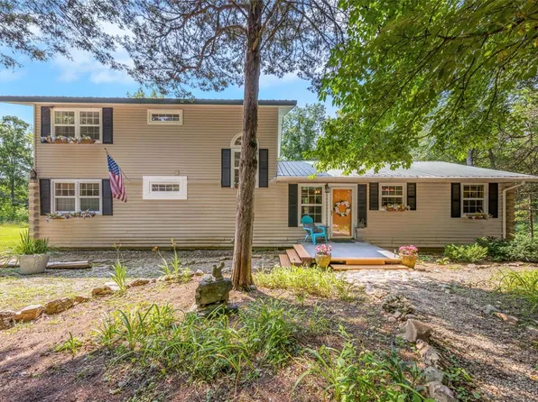 10960 Vance Dr, Lonedell, MO 63060