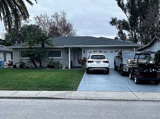 6514 Meadowbrook Ln, New Port Richey, FL 34653