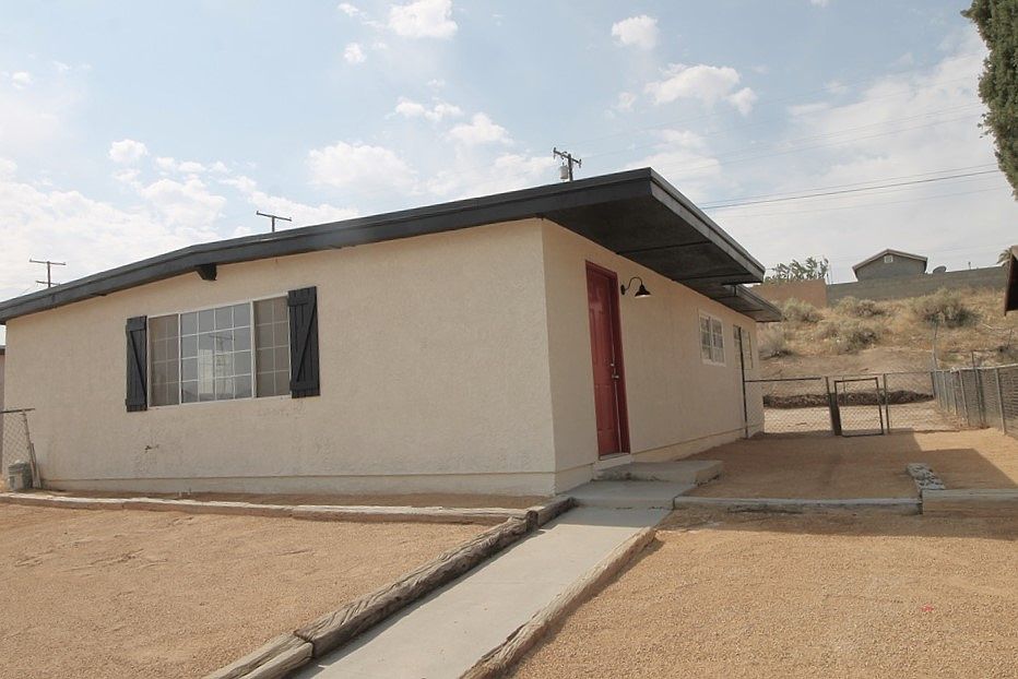 1st image of 1040 Mojave Dr