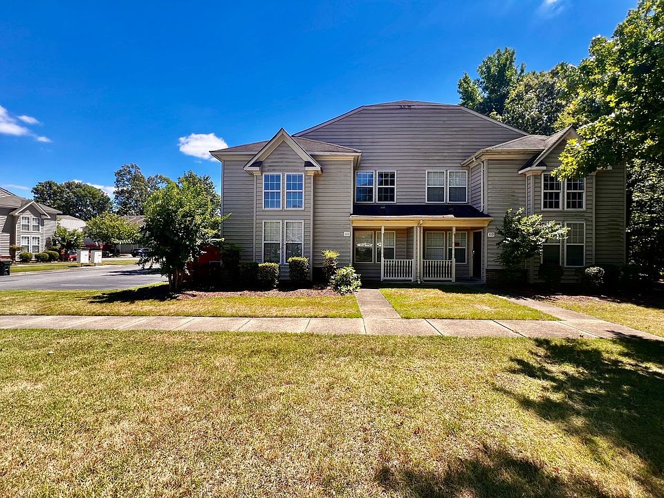 1st image of 111 Buttonwood Ln