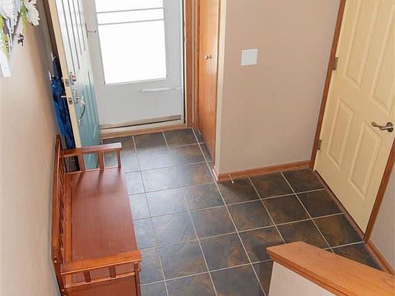 5th image of 101 Pinehurst Dr