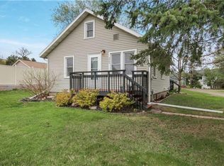 2743 N Hastings Way, Eau Claire, WI 54703