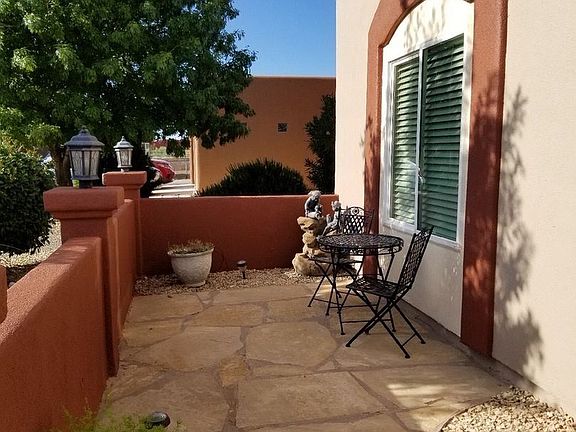 4th image of 6411 Towhee Ave