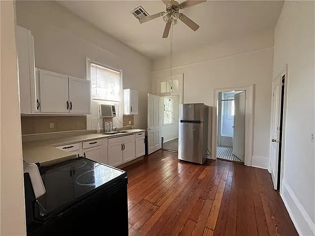 729 Elmira Ave — Photo 7