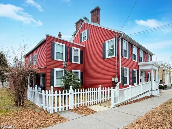 416B Front St, Belvidere, NJ 07823