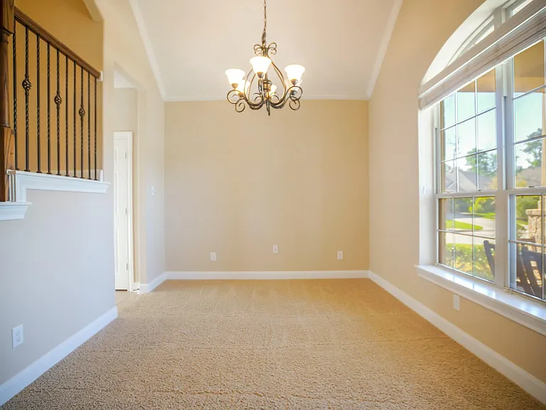 2 Hadlock Pl — Photo 10