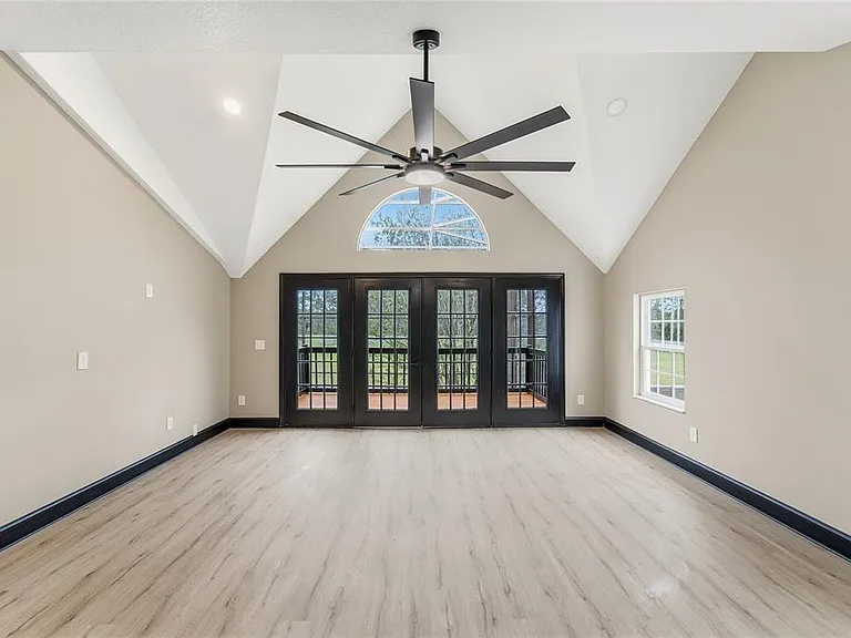 14728 Henson Rd — Photo 41