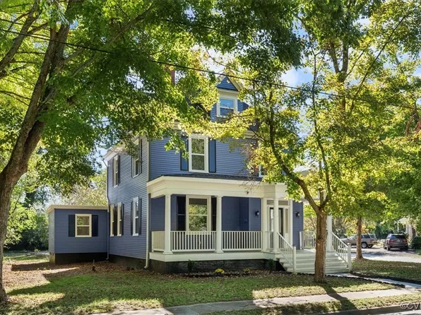 300 Lee St, Emporia, VA 23847