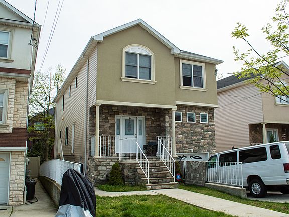 4th image of 5782 Hylan Blvd