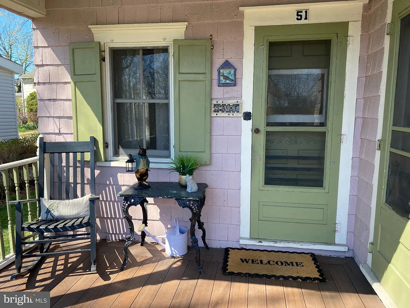51 Hillside Ave photo 1