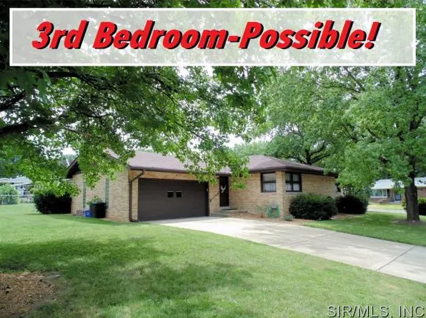 2014 Saint Michael Ct S, Highland, IL 62249