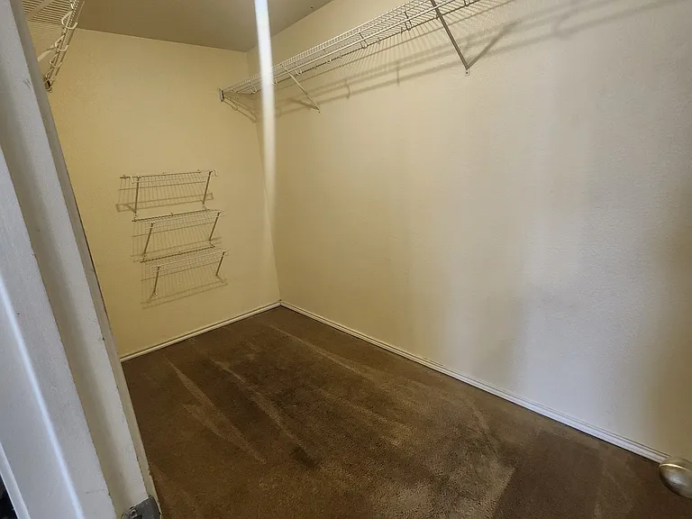 3414 Ironwood Fls — Photo 15