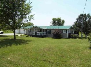 1285 Roger Cole Rd, Bowling Green, KY 42101