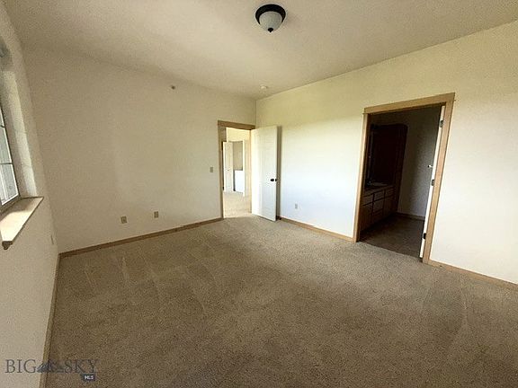 5th image of 2221B Willow Dr #302B