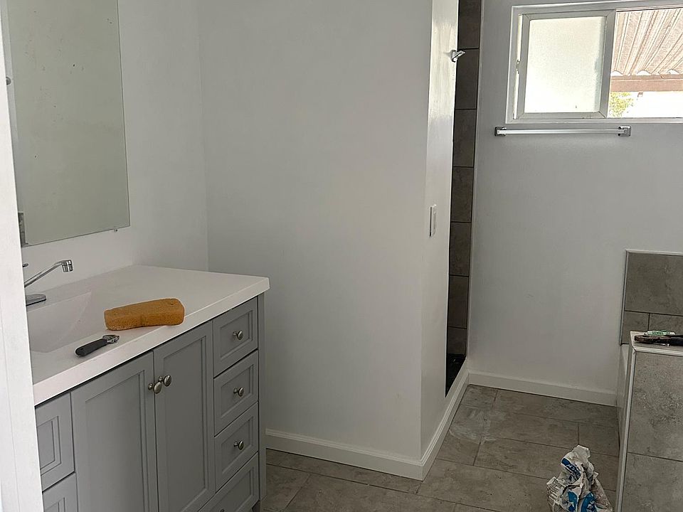 1st image of 1657 W 126th St