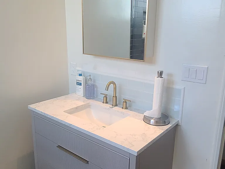 2019 N Manning St — Photo 31