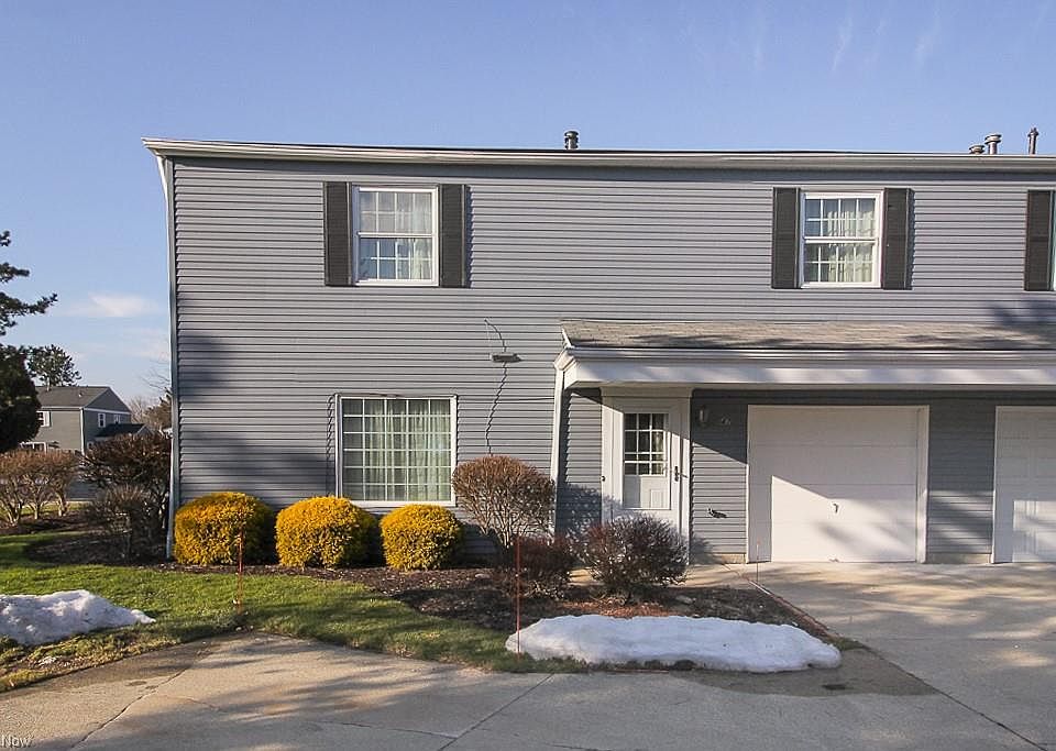 1st image of 47 Firebush Ln