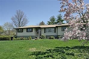 1st image of 470 Westlake Drive