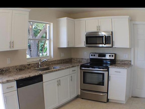 Newly renovated Kitchen