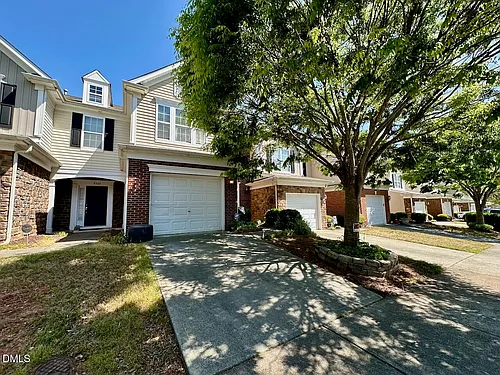 8318 Pilots View Dr Photo 1