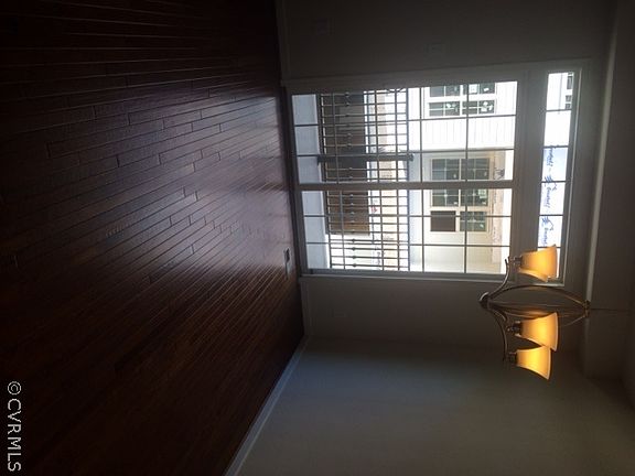 5th image of 3903 Liesfeld Place 14a Gln