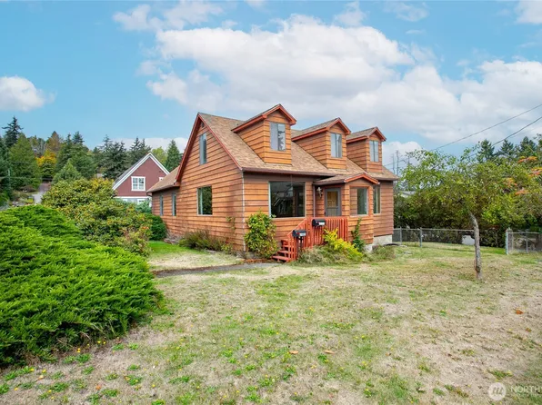 1901 Harris Avenue, Bellingham, WA 98225