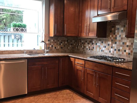 2nd image of 1602 Silver Ave