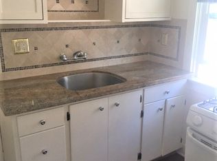 1436 De La Vina St #B, Santa Barbara, CA 93101