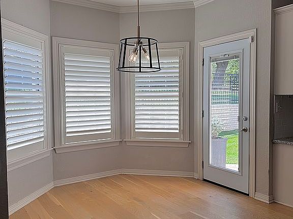 Breakfast nook