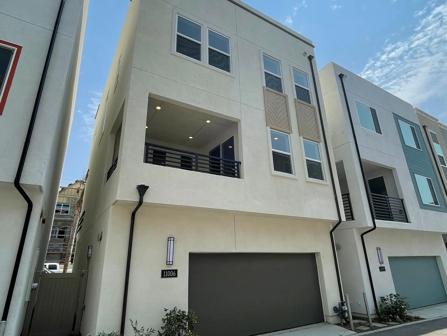 11006 Getaway Dr — Photo 2