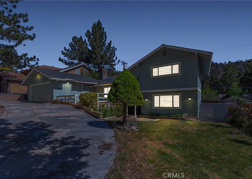 1st image of 784 Apple Ave