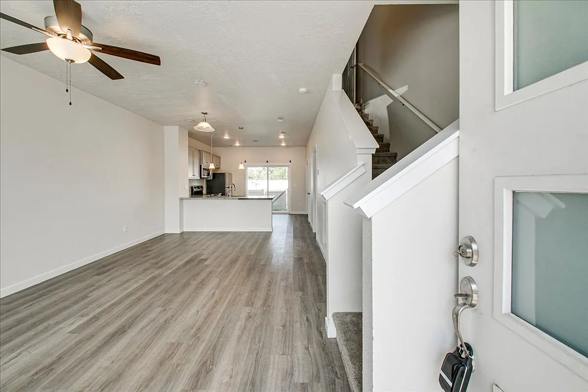 Building Photo - 10756 W Brownstone Ln