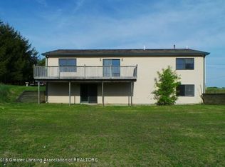 6377 Findlay Rd, Saint Johns, MI 48879