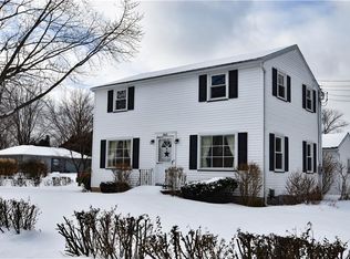 365 Bouckhart Ave, Irondequoit, NY 14622