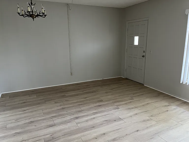 2100 World Parkway Blvd #56 — Photo 5
