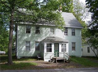 23 Cedar St, Rockland, ME 04841