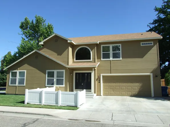 296 W Howe Ct, Boise, ID 83706